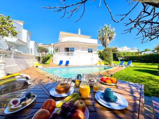 Vilamoura Brightness Villa With Pool by Homing - Vilamoura - 6