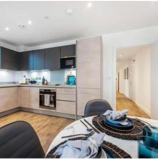 UPPAMOST luxury home 3 - Dagenham - 5
