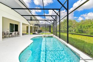 12 Bedroom Luxury Resort Home. 2472 - 9