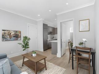 Modern & Fully Furnished 1BR Apartment - Oakdale 3S - 5