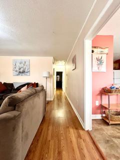 A Cozy Spot on Montague - Charleston - 4