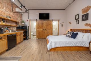 Hartwell Suites - Hartwell - 9