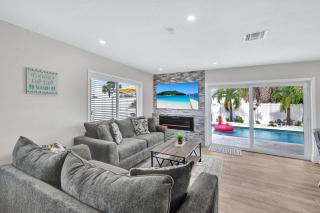 NEW Palm Tree Paradise -Close To The Beach! Beautiful Heated Pool! - Naples - 6