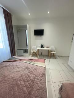 Laura Rooms - La Spezia - 5