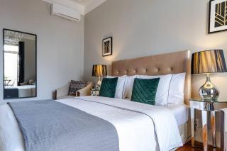 Spacious apartment in central Lisbon, 120 m², fireplace - Lisbona - 4