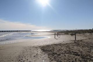 Nice beachside 2-BD apt near Barcelona - Cunit - 4