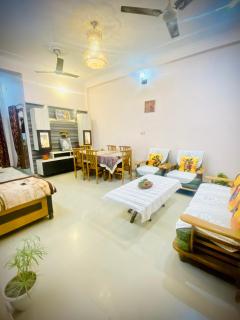 Rudra_HomeStay - Varanasi - 9