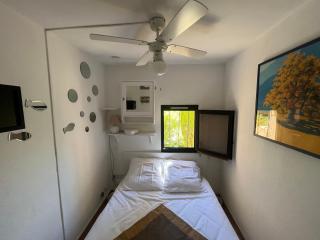 T2 rez de jardin plage piscines vue mer parking terrasse commerces - Six-Fours-les-Plages - 5