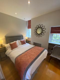7A The Mews - cottage in the city - 8