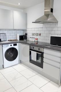 Modern Luxurious Apartment - Birmingham - 3