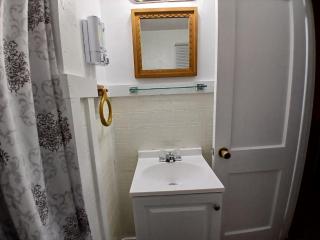 Jonathan Edwards Motel - Dennis Port - 6