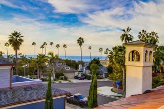 Mediterranean Beauty with Rooftop Deck and Views - San Diego - 6