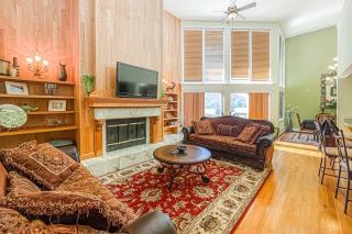 Penthouse Suite at Loon Landing - Lincoln - 2