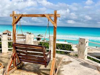 Lovely view, beach suite, 10 min to airport HotelZ -Sol3710- - Cancún - 1