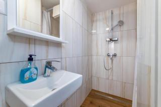 Apartments by the sea Baska, Krk - 22409 - Baška (Bescanuova) - 6
