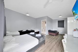 Ned Kelly's Motel - Maryborough - 8
