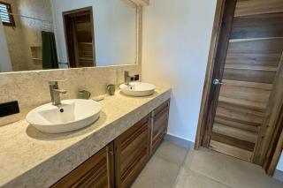 Exquisite Private Villa - 7