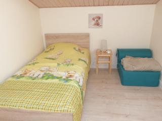 Maisonnette 4 pers. près plage, piscine et parking - FR-1-194-260 - 2