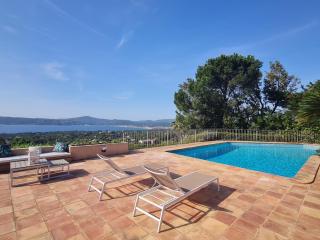 Villa 6 pièces climatisée avec piscine privée à Grimaud - FR-1-780-10 - Grimaud - 0