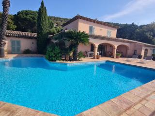 Villa 6 pièces climatisée avec piscine privée à Grimaud - FR-1-780-10 - Grimaud - 8