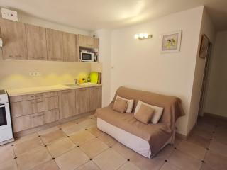 Studio Coin-Nuit avec Parking au Centre de Sainte-Maxime, Golfe de St-Tropez - FR-1-780-41 - Sainte-Maxime - 4