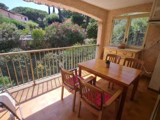 Sublime 2 Pièces avec Clim, Terrasse, Piscine et Parking Privé, Proche Plages et Commerces à Sainte-Maxime - FR-1-780-20 - Sainte-Maxime - 0