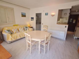 Sublime 2 Pièces avec Clim, Terrasse, Piscine et Parking Privé, Proche Plages et Commerces à Sainte-Maxime - FR-1-780-20 - Sainte-Maxime - 5