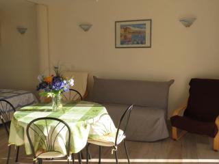 Studio avec piscine, climatisation et parking à 100 m du centre et plage - Sainte-Maxime - FR-1-780-49 - Sainte-Maxime - 4