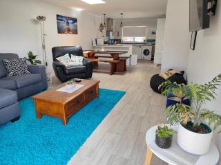 Kerikeri Sunny Modern 2 Bedroom Apartment - Kerikeri - 8
