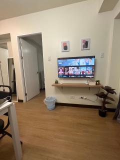 Near Bgc 1Br Wi-Fi Netflix balcony skyline - Manila - 9