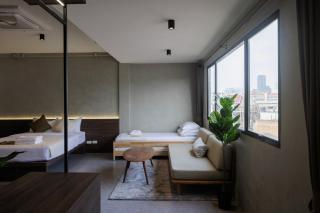 C'HOUSE Bangkok - Pom Prap - 3