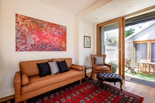 Charming 3-Bedroom Terrace in the Heart of Glebe - Sydney - 0