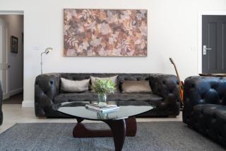 Sanlor Suite 2 - Luxury, Comfort & Style - Orange - 1