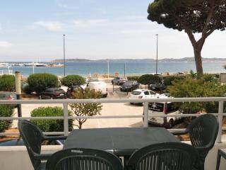 Appartement 2 pièces climatisé centre Sainte-Maxime avec parking et balcon - FR-1-780-70 - Sainte-Maxime - 7