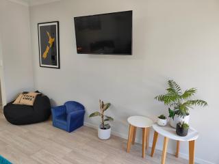 Kerikeri Sunny Modern 2 Bedroom Apartment - Kerikeri - 6