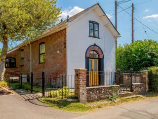 2 Bed in Fordingbridge 56823 - Woodgreen - 0