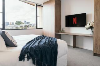 Lusso - Rooftop Views 3BR 3BTH 4 Level Townhouse - Adelaide - 3