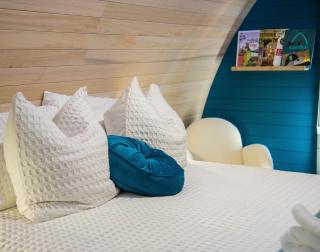 Jen's Garden Pods - 6