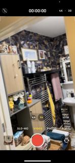 Room in zone 2 - London - 1