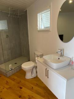 MakiSaki Beach House - Herolds Bay - 8
