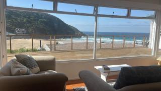 MakiSaki Beach House - Herolds Bay - 2
