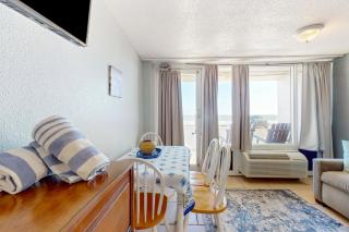 Pirates Cove Unit G22 - Daytona Beach - 2