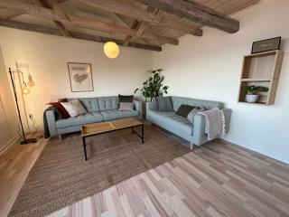 Illu Rental - Grand seaview vacation house - 1