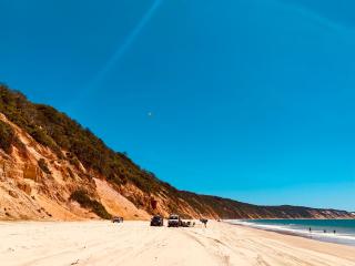 Tranquil holiday home on the water’s edge. - Rainbow Beach - 1