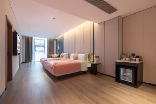 Atour Hotel Guangzhou Panyu Wanbo CBD Hanxi Changlong - Canton - 7