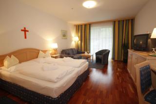 Relax- & Wanderhotel Poppengut - 9