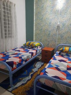 Ratu Musleem Homestay - Kuala Selangor - 6