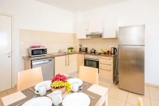 Austin - Coralli Beachfront Apartment - Protaras - 2
