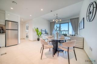 Exquisite 1BR at Downtown Views II Tower 2 Downtown Dubai by Deluxe Holiday Homes - Dubai - 9