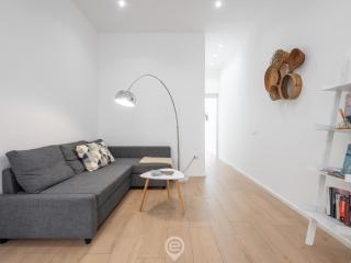 White Dream Apartment - 8